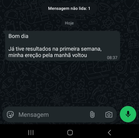 Prova social em conversa do WhatsApp, com dados pessoais ocultos.
